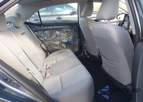 2016 Toyota Corolla Le z USA, uszkodzony, nr VIN 2T1BURHE5GC620280